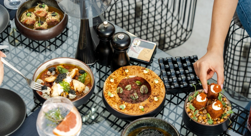Multicuisine Restaurants